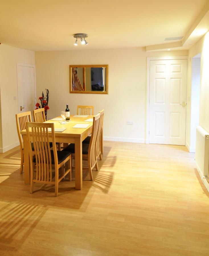 Dufftown Square Apartment Exteriér fotografie